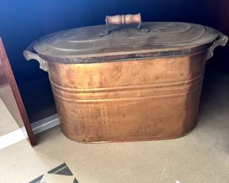 ANTIQUE COPPER BOILER WITH LID