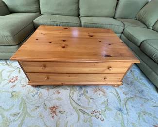 Pennsylvania House Pine Coffee Table w/2 Drawers 
(48” x 34” x 20”),