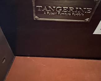 Pulaski “Tangerine” 6 Pc. Bedroom Set: King Bed-Dresser & Mirror-Chest of Drawers-2 Night Stands (sold as a set),