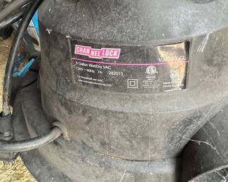 Channel Lock 5 Gal Wet/Dry Vac (2),