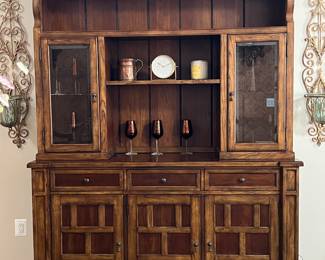 Bassett “Elway” Hutch - 2 pc. 65” x 19” x 90”,