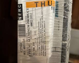 Quaker Windows 24 ¼ x 62 (NIP),