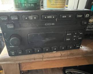 Ford am fm 6 Disc CD Radio,