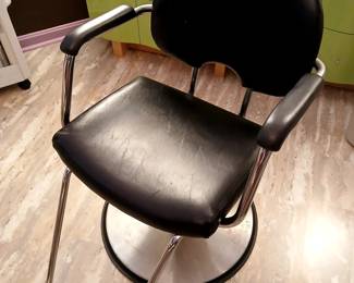 This PHOTO starts in home salon showing equipment and partial supplies