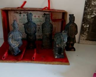 miniature chinese soldiers