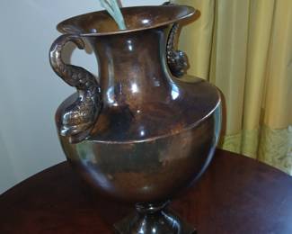 metal urn