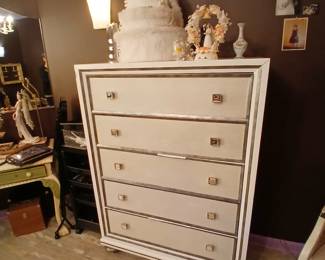 5 drawer chest