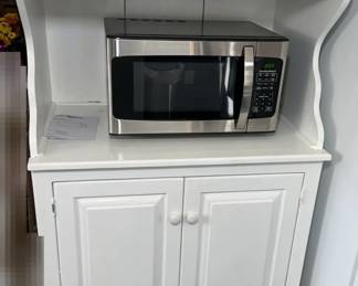 Hamilton Beach Microwave And White Stand W Cabinets