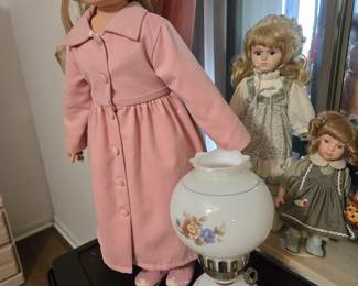 Lamp & Dolls