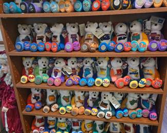 50 State Beanie Babies with Quarters on the Foot.  3 Extra!  Buy all with Display Case!