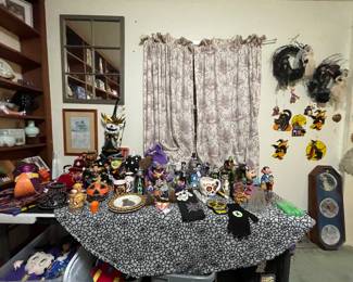 Candle holders, plates, candles, , mugs, figurines