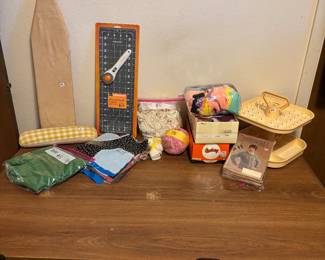 Vintage Sewing Items