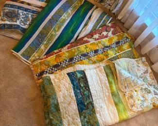 Vintage Scrap Quilts and Fabric