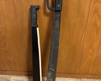 Machetes