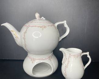 Dubarry Louvre tea warmer set by  A.K. Kaiser vtg