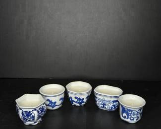 Blue white porcelain cups