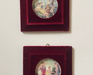 Velvet framed decorative plates 4, vtg
