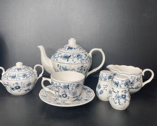 Nikko Tableware vtg