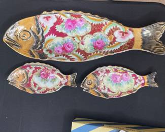 Imari painted fish plate set vtg