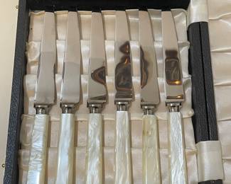 Mother of pearl knife set