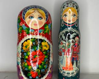 Babushka matryoshka Russian dolls vtg