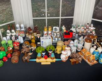 Huge salt & pepper shakercollection!