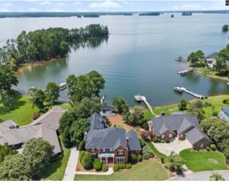 $1,385,000 -LAKE MURRAY HOME FOR SALE!! 5,604 SQUARE FEET 6 BEDROOMS & 5 BATHS.