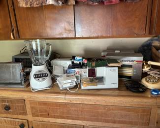 Miscellaneous vintage pieces