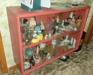 Mid Century Modern Display Cabinet