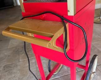 popcorn maker