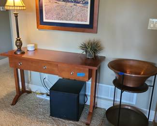 Side table, lamp