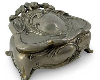 Art Nouveau âPrincess' Trinket Box