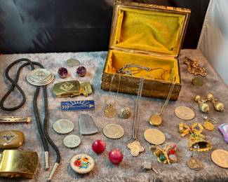 Costume jewelry, scouting items