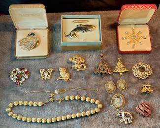 Lots of pins and broaches