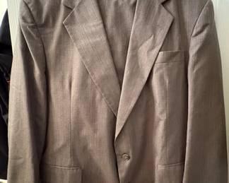 Freshly dry-cleaned Haggar Clothing. Pants 34x32