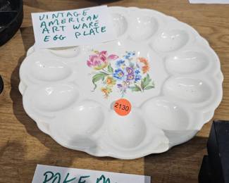 VINTAGE AMERICAN EGG PLATE