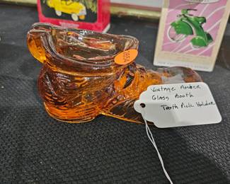 VINTAGE AMBER GLASS TOOTHPICK HOLDER