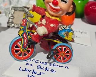 CIRCUS CLOWN ON BIKE VINTAGE