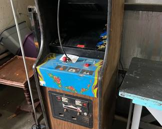 ARCADE GAME