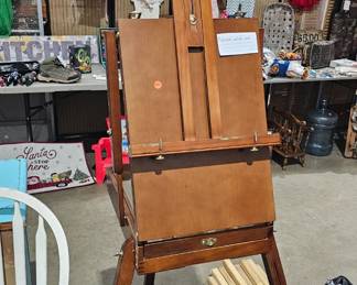ART EASEL
