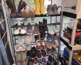 Women's Shoes, Sneakers, and boots size 6-7