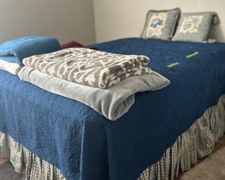 Nice clean bed