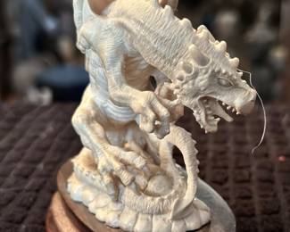 Fossil mammoth carved dragon