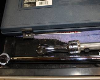 (Top) Snap-On Air Ratchet (Bottom) SK Torque Wrench 