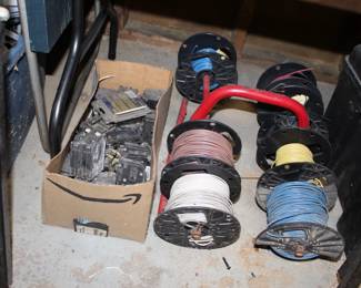 Assorted Wires with Spool Handy Caddy