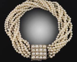 14K and Pearl Stand Bracelet