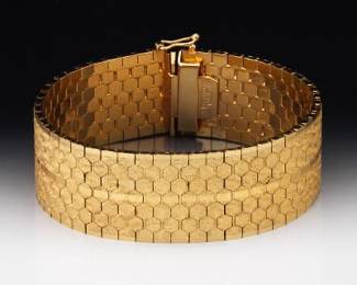 Ladies Vintage 18K Gold Bracelet