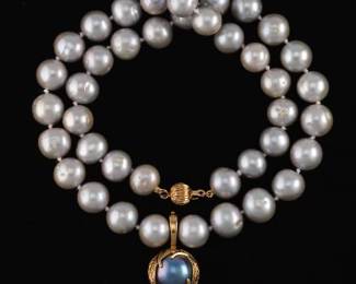 Ladies Gold, Pearl and Mabe Pearl Necklace with Enhancer