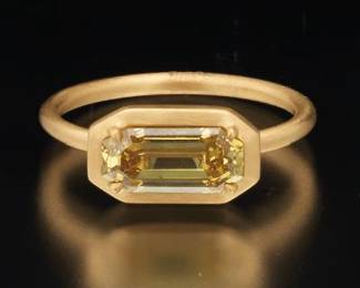 18K Gold mounted Natural Fancy Brownish Yellow Diamond Ring