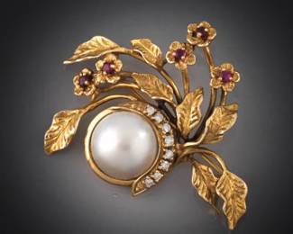 GIVENCHY Vintage Gold, Mabe Pearl, Ruby and Diamond Brooch